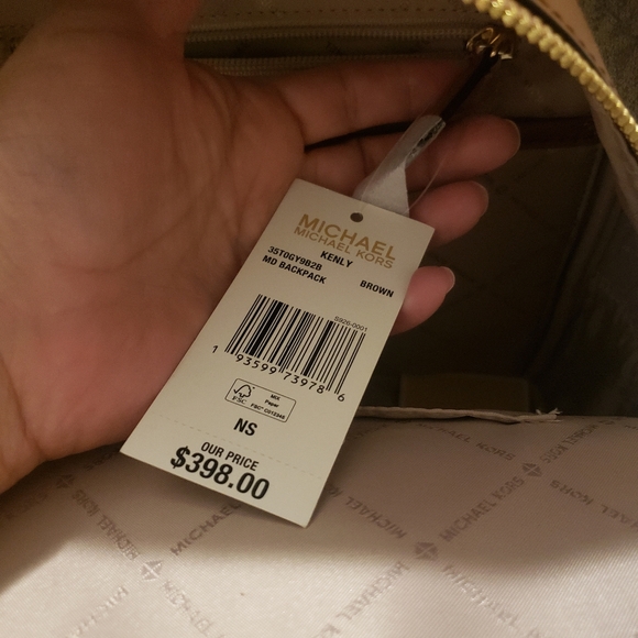 NEW MICHAEL KORS KENLY MEDIUM BACKPACK BROWN SIGNATURE COLOR - Picture 13 of 14